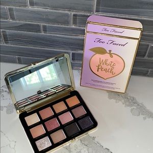 ✬ white peach too faced make-up palette✬